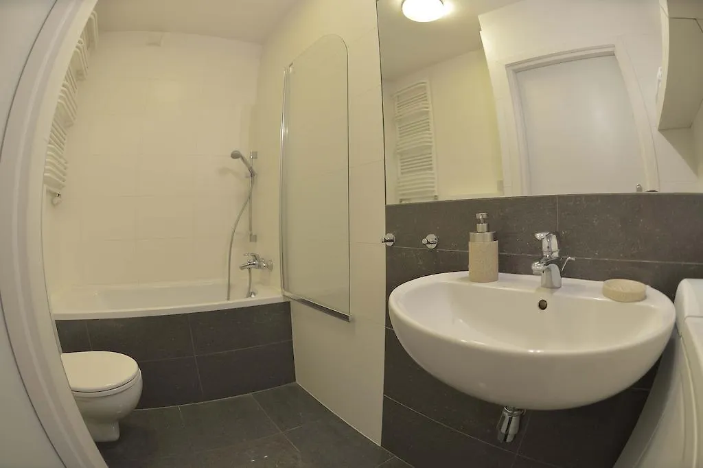 Apartamenty Karawela - Marina Primore Widok Na Morze Gdaňsk